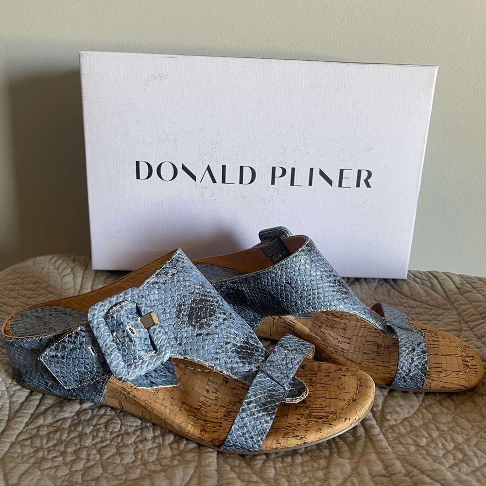 Donald Pliner Blue Snakeskin Sandals